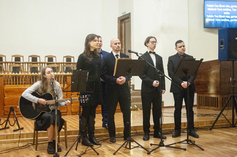 Giesmių vakaras klaipėdoje